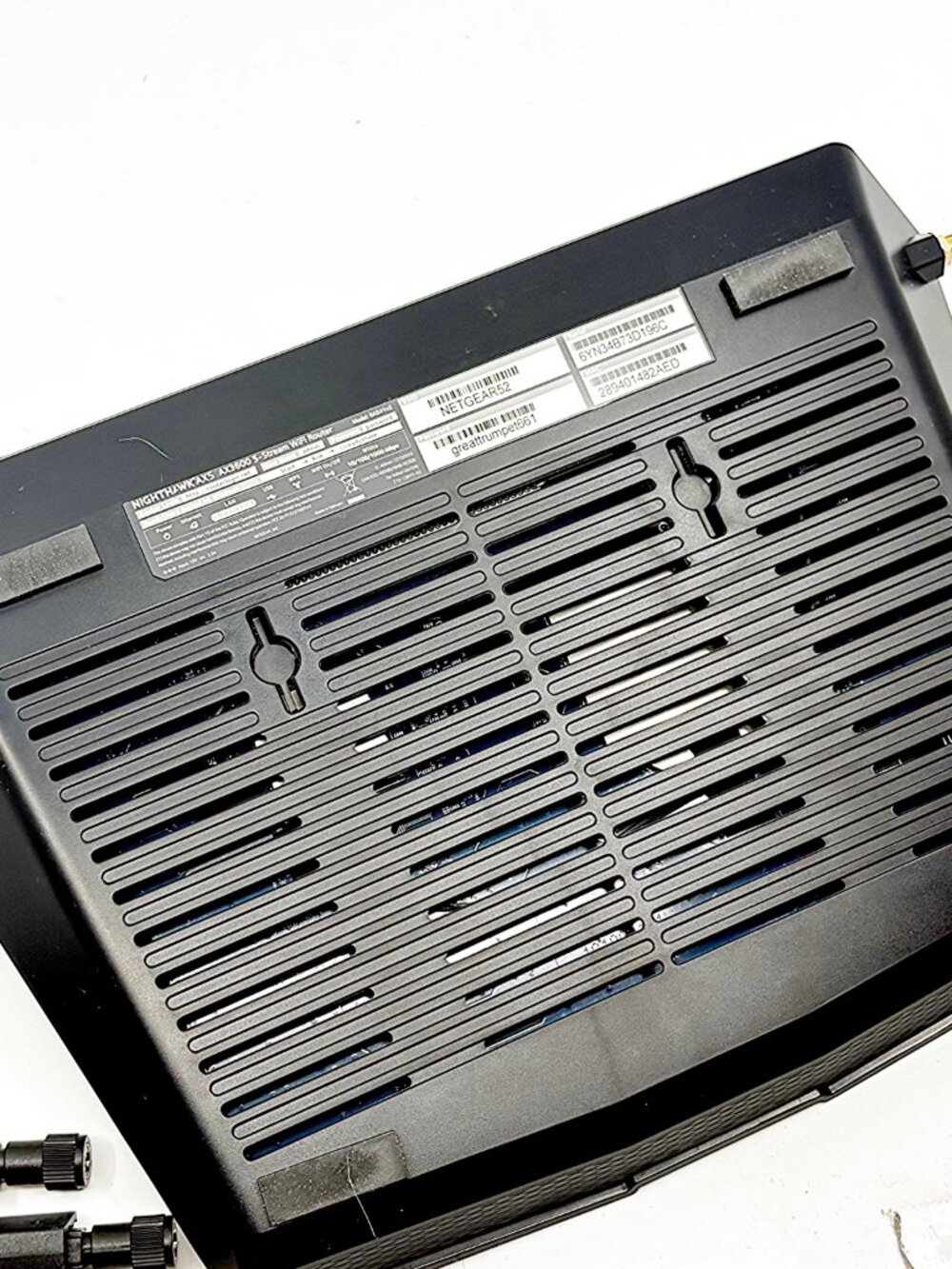 NETGEAR Nighthawk AX3600 WiFi 6 Router RAX41 Fast Dual Band - Picture 8 of 10